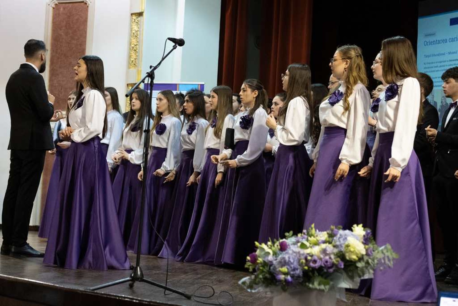 Festivitatea de deschidere