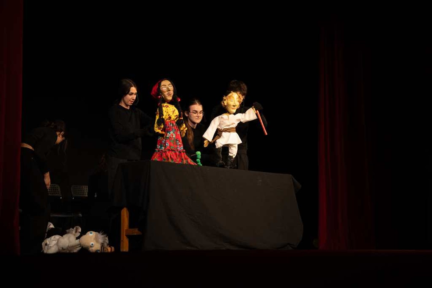 Teatru